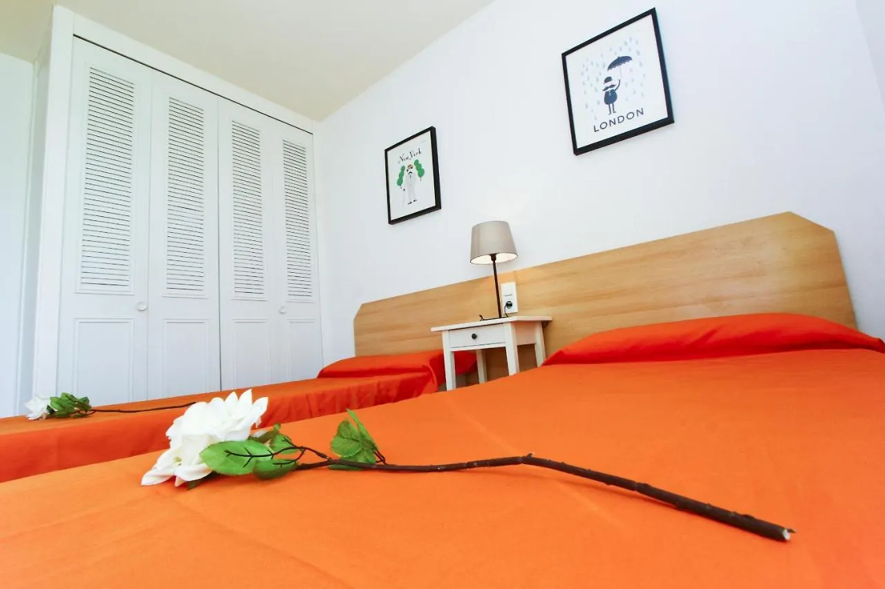 Ventura 2 Planet Costa Dorada Apartment Salou 0*,  Spain
