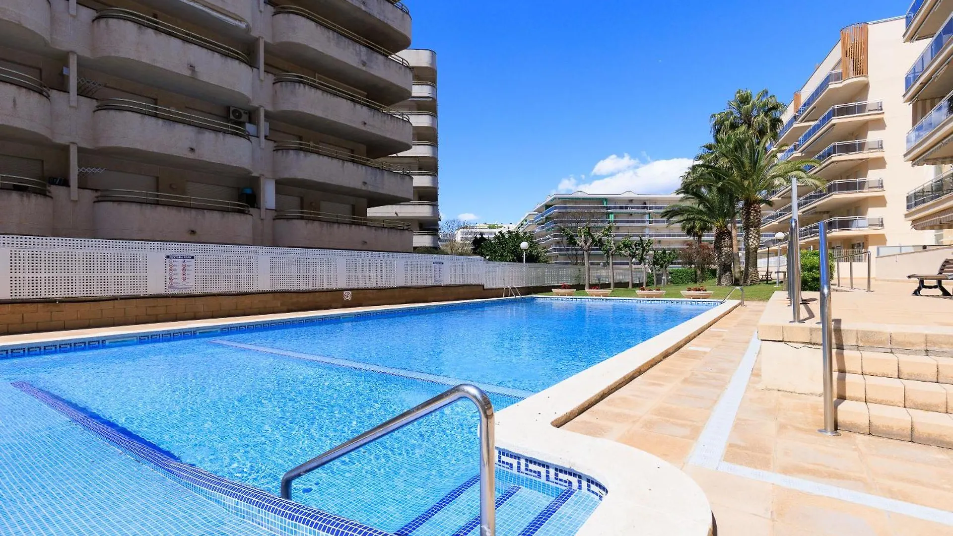 Ventura 2 Planet Costa Dorada Apartment Salou